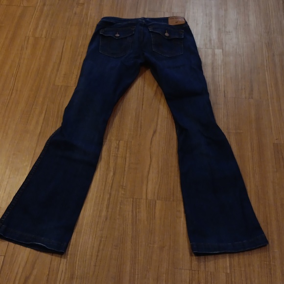 Womens size 27 True Religion mid flare jeans - Picture 6 of 9